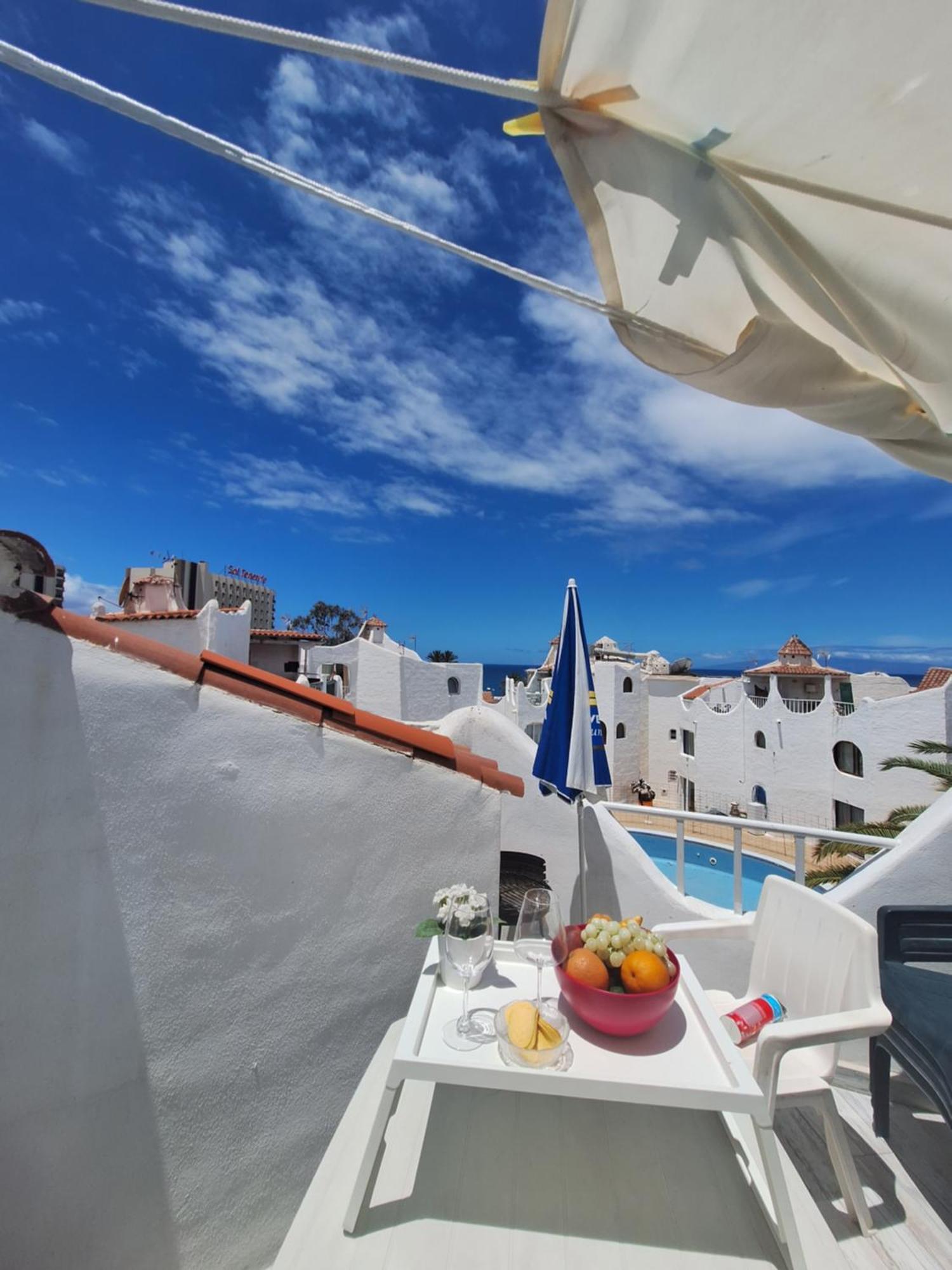 Wonderful White Appartament In Las Tortugas Playa de las Américas Exterior foto